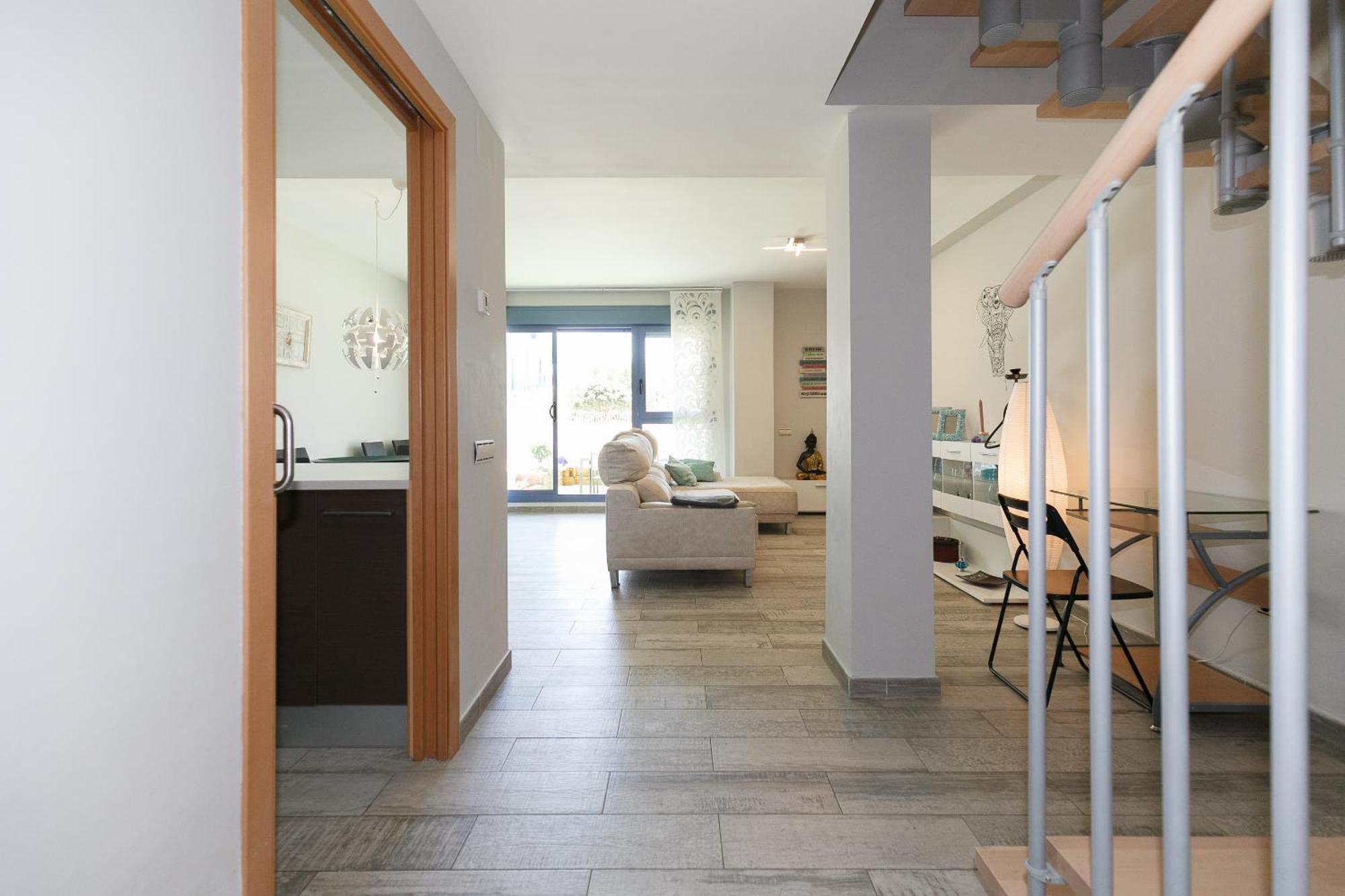 カンブリルスUhc Mar Augusta Family Complexアパートメント 部屋 写真